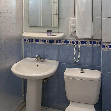 Отель Kassandra 2*